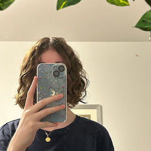 Meet your Posher, Mariana